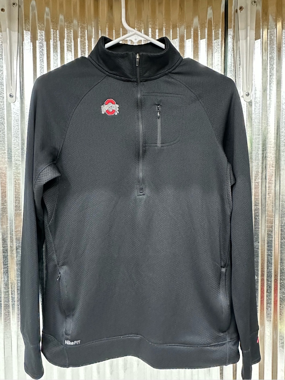 Nike Ohio State Buckeyes Women’s M Quarter Zip Pullover